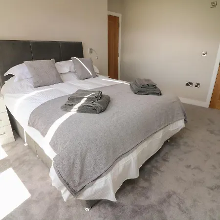 Apartment The Works *